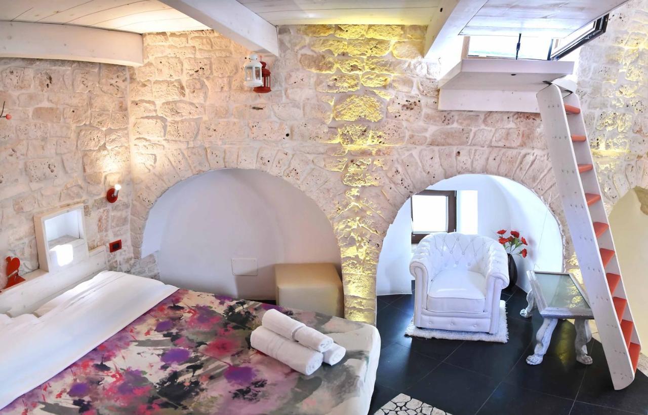 L'Angolo Di Gaudi, Casa Mila Putignano Exterior photo