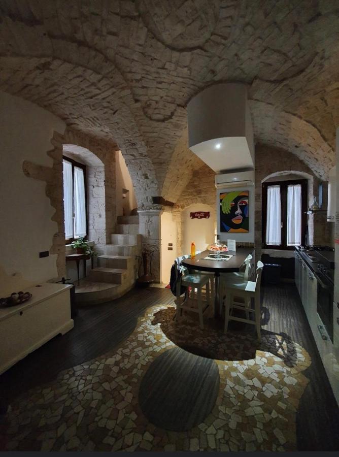 L'Angolo Di Gaudi, Casa Mila Putignano Exterior photo